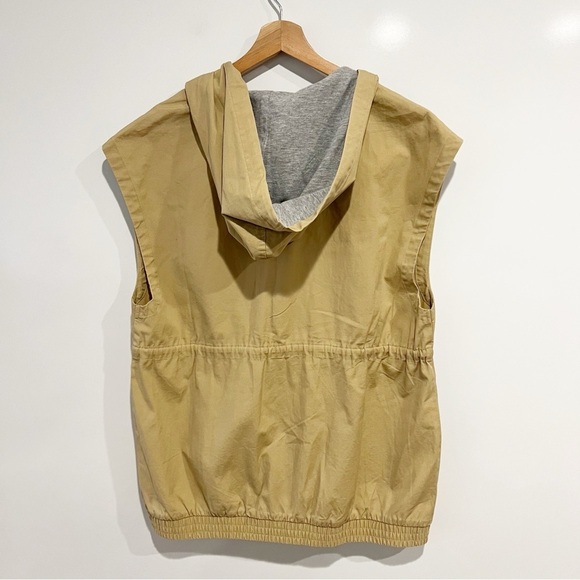 Offline by Aerie Tan Hooded Zip Front Cargo Unisex Vest - Picture 5 of 11